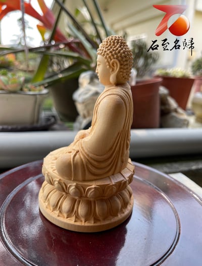 台灣現貨 實體店鋪 雲南大葉黃楊精雕作品【座蓮花台釋迦佛】2