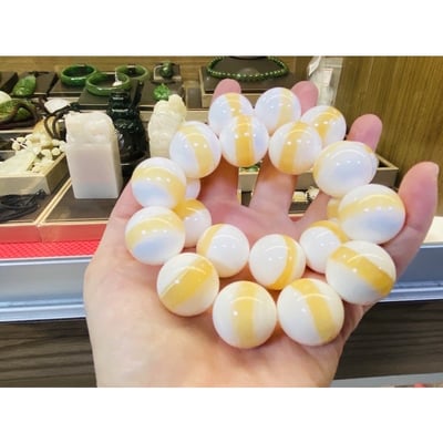 台灣現貨 頂級金絲硨磲手鍊 粒粒精選有帶金絲 開運帶財6