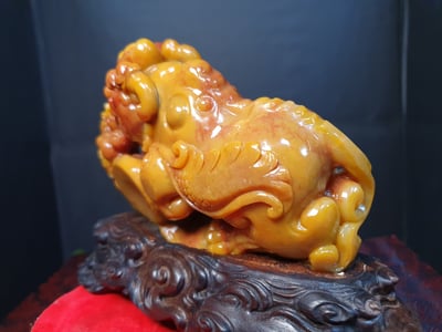 極品田黃石【唐獅戲球】4