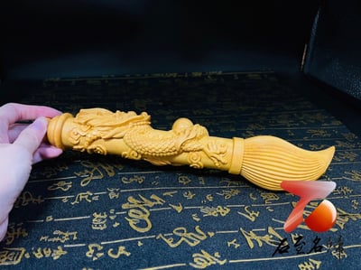 黃楊木整料雕刻 大筆進財 筆長28公分4