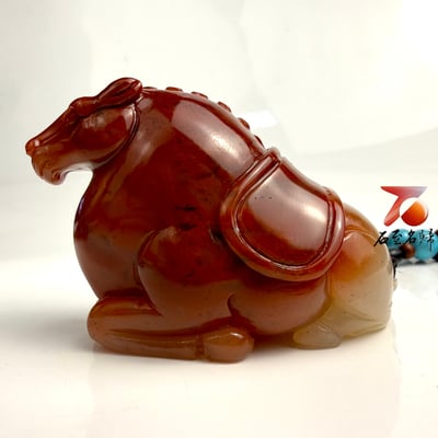 天然 老撾結晶透光朱砂石【臥駿藏勢】馬年開運石雕/手把件2
