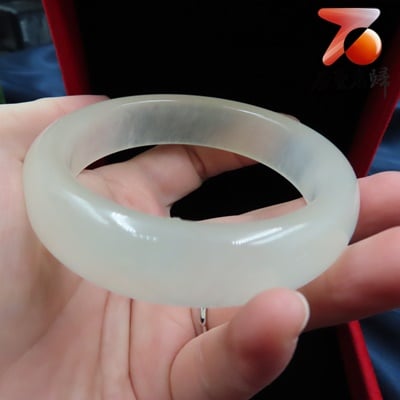 高冰料蠶絲玉 寬版玉鐲6