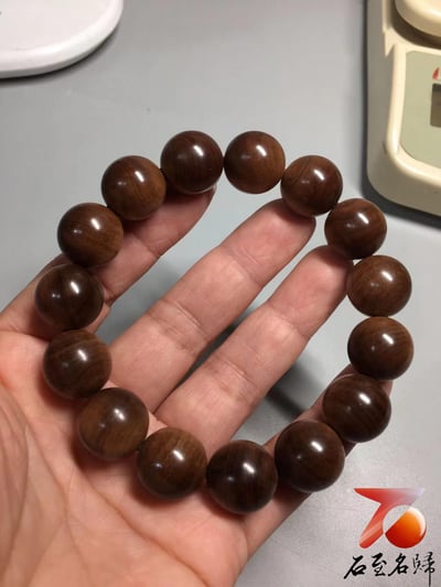 正宗印度老山檀香 虎皮紋爆黑肉沉水15mm手珠6
