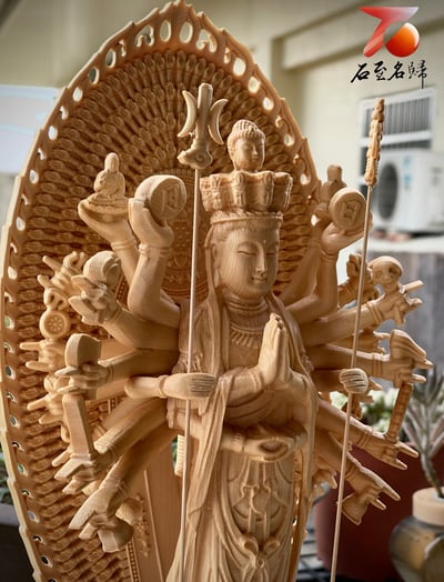加拿大檜木精雕作品【千手觀音】高43公分（屏風可拆，高30公分）4
