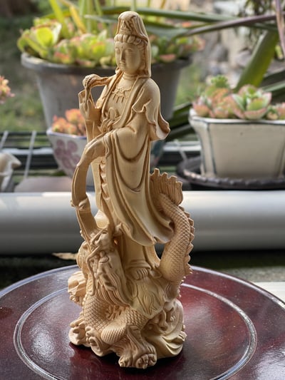 台灣現貨 實體店鋪 雲南黃楊木精雕作品【御龍觀音】1