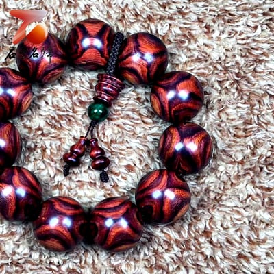 海南黃花梨野生油梨臻品 X紋對眼鬼臉 25mm手珠 重量83.8克3