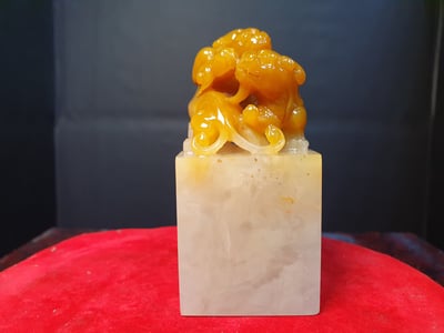 寮國極品田黃石滿蘿蔔絲【螭龍印章】2