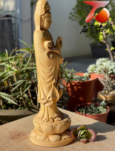雲南大葉黃楊木精雕作品【念珠觀音】2