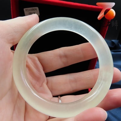 高冰料蠶絲玉 圓版玉鐲6