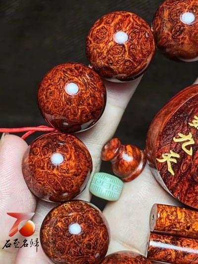 印度小葉紫檀老料 炫彩爆滿點狀葡萄纓子瘤疤20mm手珠【鳳舞九天】4