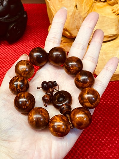 玉化龍膽崖柏手珠6