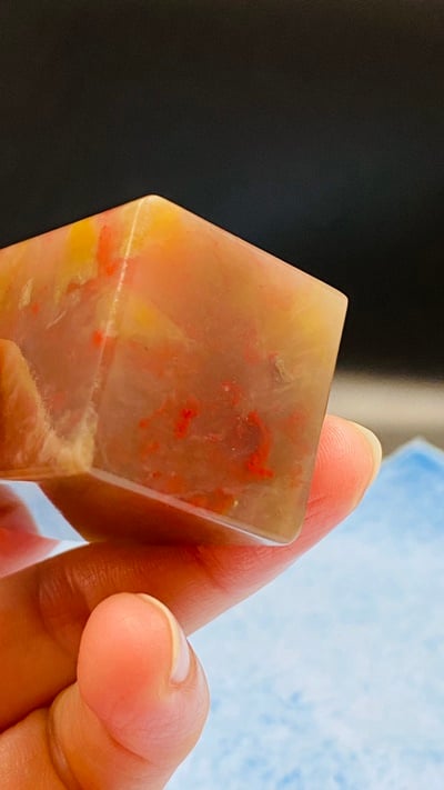 巴林牛角凍地雞血6