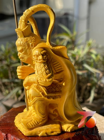 石至名歸 台灣現貨 實體店鋪 精選黃楊木擺件 美猴王擺件 生肖猴【大聖歸來】附精美收藏禮盒7