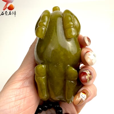 天然 壽山月尾綠透光原石x純手工精雕【御寶翠馬】馬年開運石雕4