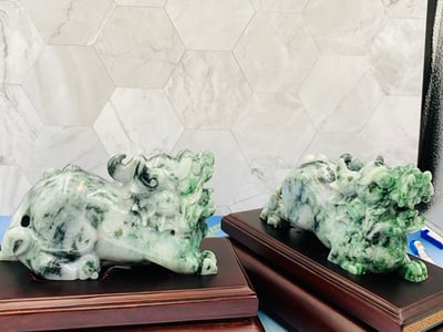 天然A貨翡翠 附收藏證書【招財貔貅】4