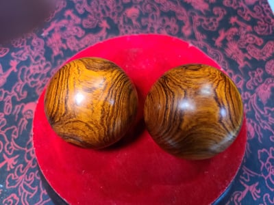 海南黃花梨黃金底老料【極品保健球】3