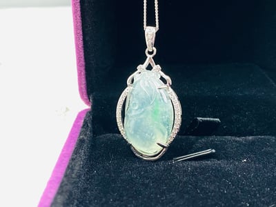 冰種翠青翡翠項鍊【壽桃】5