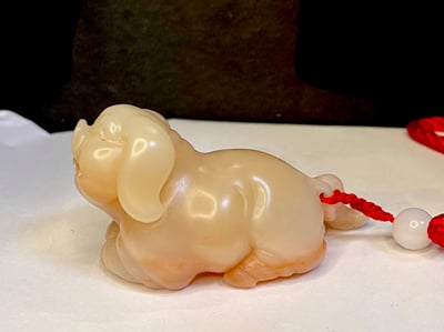 老師傅手工 壽山芙蓉石雕件【福氣豬手把件】3