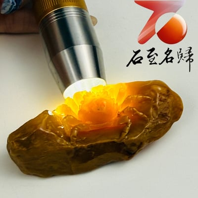 寮國北部田黃石手工精雕 張國民老師作品【金蟹守庫・財聚滿堂】1