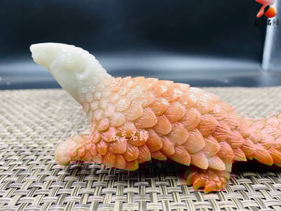 壽山峨嵋石【穿山甲-白首赤甲，護運開祥】王逸文老師純手工雕刻3