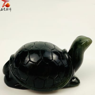 玉化丹東石透光純手工雕烏龜 張志偉雕刻家作品【夜巡龜將】4