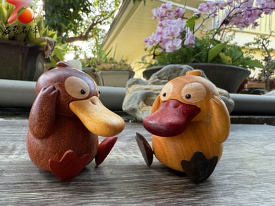 黃楊木+紅花梨木+楓木+烏檀木拼接【可達鴨】神奇寶貝娃娃 寶可夢公仔 Pokemon2