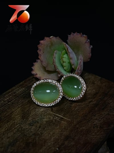和田玉/貓眼碧玉/碧玉耳針式耳環 附精美收藏禮盒3