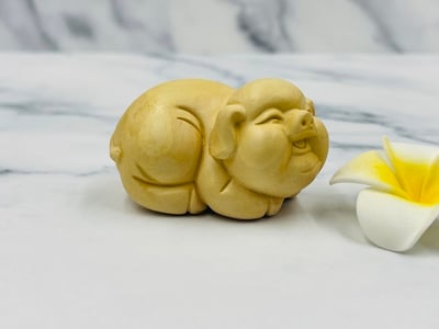 黃楊木精雕【福氣金豬】6