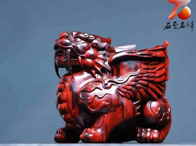 印度小葉紫檀 純手工精雕 【招財飛天貔貅】傳承與財富的化身4