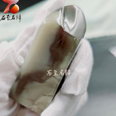 老巴林牛角凍印面2.2公分、高6.3公分印章6