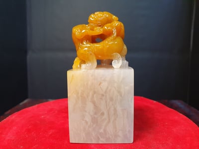寮國極品田黃石滿蘿蔔絲【螭龍印章】1