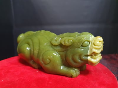 壽山月尾綠【招財貔貅】3