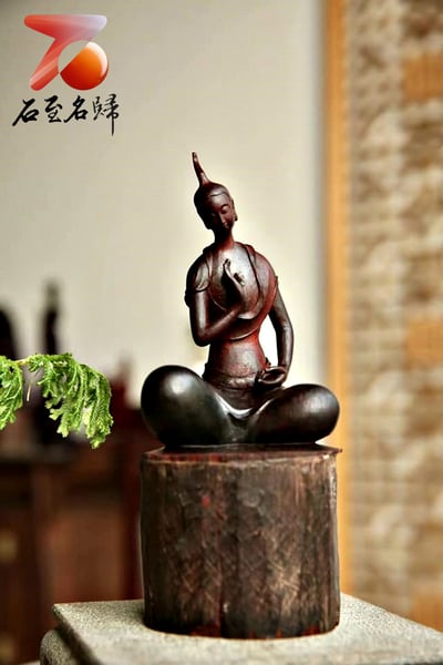 印度小葉紫檀拆房老料清刀製作【北魏佛】1