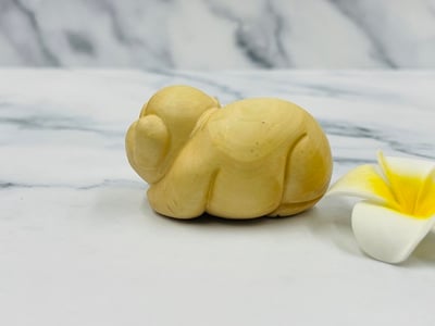 黃楊木精雕【福氣金豬】4