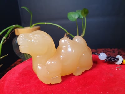 正宗印尼金水凍【沙漠之舟】手把件系列1