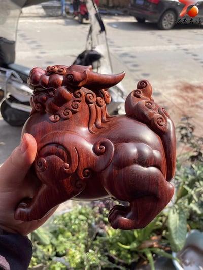 東藝雕刻創始人李青云親工手作 【招財貔貅】2