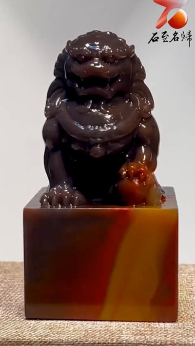 珍藏版 頂級五彩老撾牛角【北京獅】2