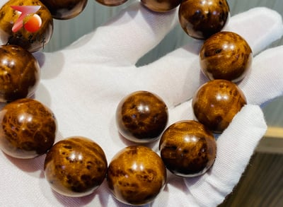 台灣現貨 實體店鋪 貴州金絲楠小葉楨楠老料瘤疤手串 20mmx12+1顆4