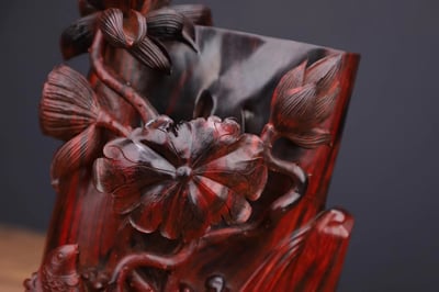 印度小葉紫檀精工作品【蓮年有餘筆筒】4