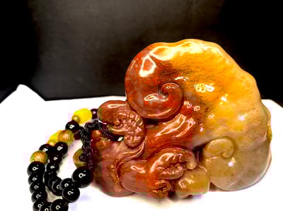 經臉書聊聊特價 老師傅手工 壽山朱砂手把件【長壽靈芝】1