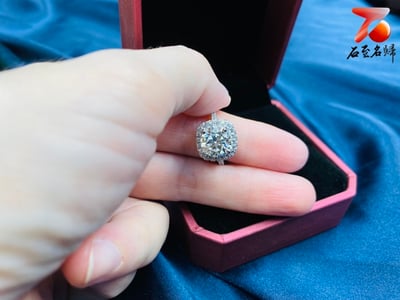 3300元 3克拉女戒莫桑鑽D色 附雙保證書 925銀 可過鑽筆檢測5