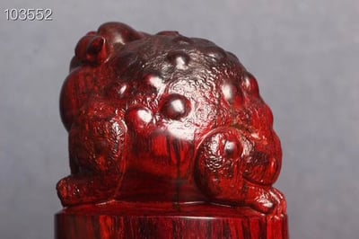 風水擺件 純手工 印度小葉紫檀【招財金蟾風水柱】2