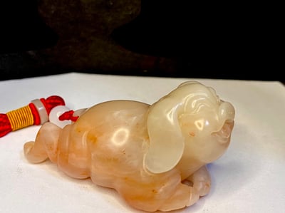 老師傅手工 壽山芙蓉石雕件【福氣豬手把件】1