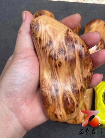 台灣現貨 實體店鋪 僅7件 每件皆獨一無二 正宗太行崖柏瘤疤隨形刮痧按摩/手把件 奶香味濃郁 油性好 過手留香2