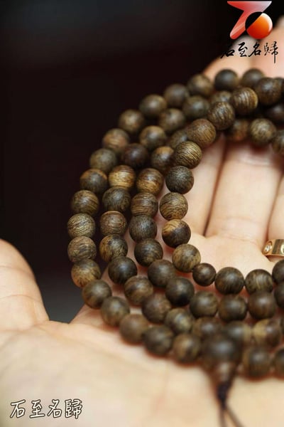 精品️ 天然老料汶萊軟絲沉香9分沉7.3mmx108顆手串 重16克3
