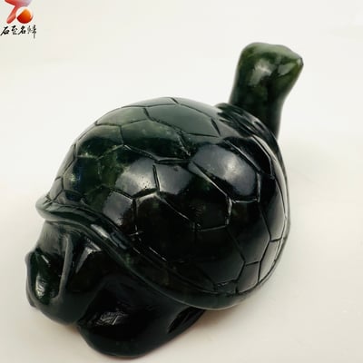 玉化丹東石透光純手工雕烏龜 張志偉雕刻家作品【夜巡龜將】5