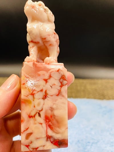 巴林奇特雞血石【歐俊杰作品-古獸印章】4