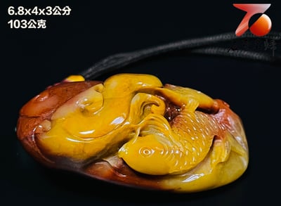 精美壽山石 老師傅手工雕刻【如魚得水】1