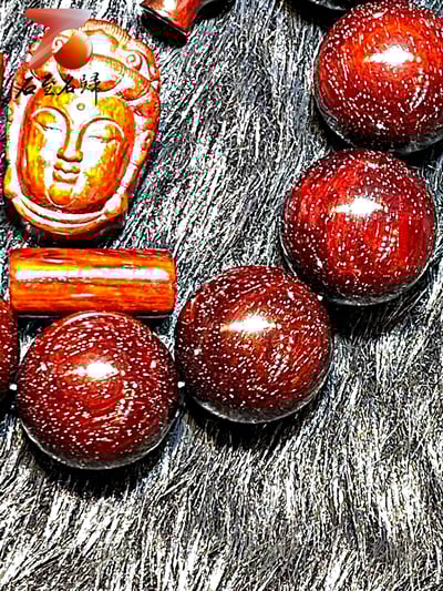 印度小葉紫檀雞血紅泥料360度 爆滿金星20mm手珠6