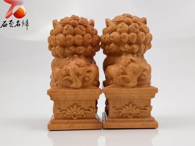 黃楊木整料雕刻 【陰陽合和，鎮宅招財之選】吉祥古獅對組 高6公分3